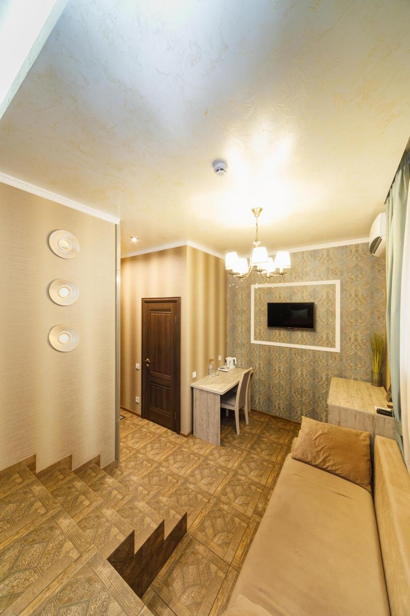 דנייפרופטרובסק L.O.Y Family Hotel מראה חיצוני תמונה