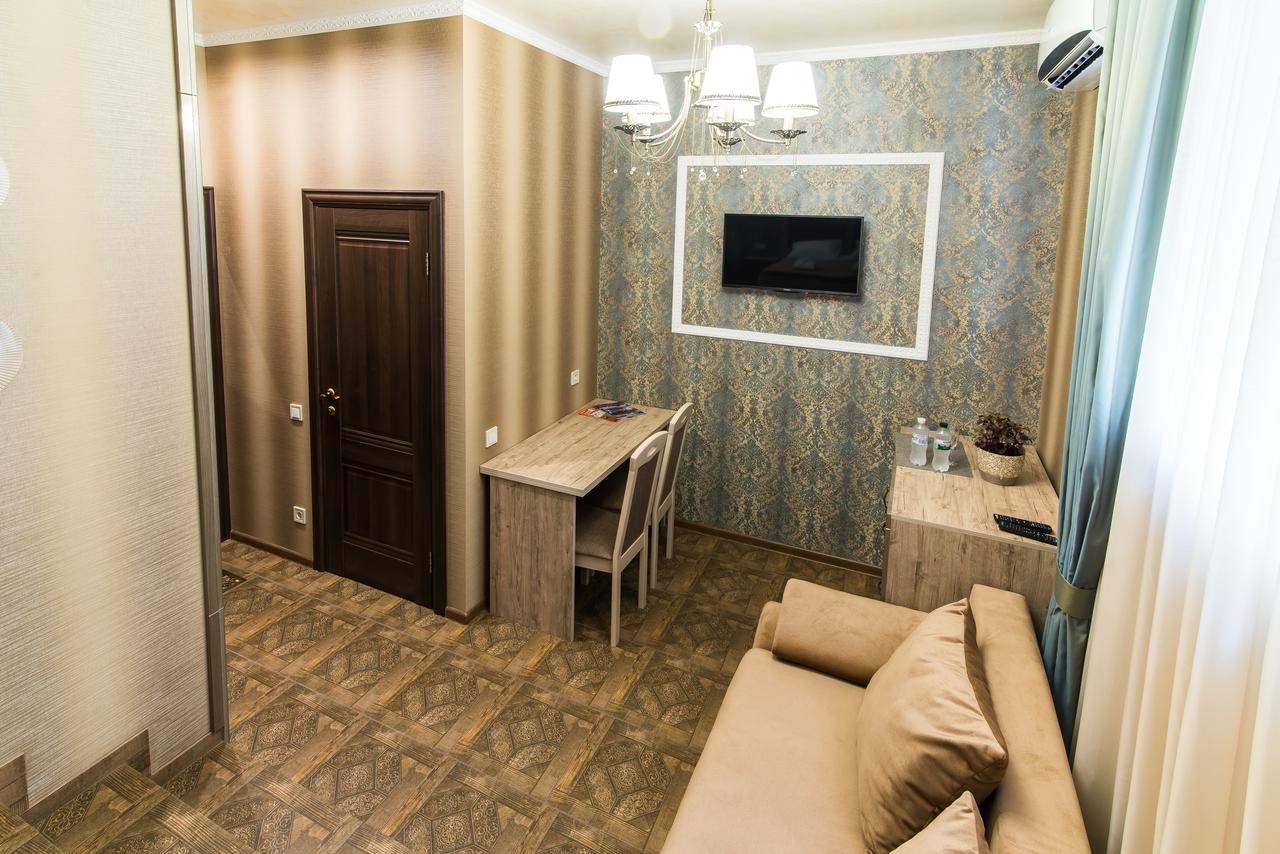 דנייפרופטרובסק L.O.Y Family Hotel מראה חיצוני תמונה